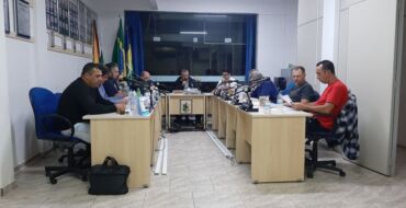 INFORMATIVO DA CÂMARA DE VEREADORES DE TIO HUGO – SESSÃO 08 DE MAIO