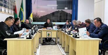 INFORMATIVO DA CÂMARA DE VEREADORES DE TIO HUGO/RS (SESSÃO 11 DE SETEMBRO DE 2023)