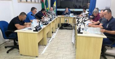 INFORMATIVO DA CÂMARA DE VEREADORES DE TIO HUGO/RS (Sessão 09 de outubro)