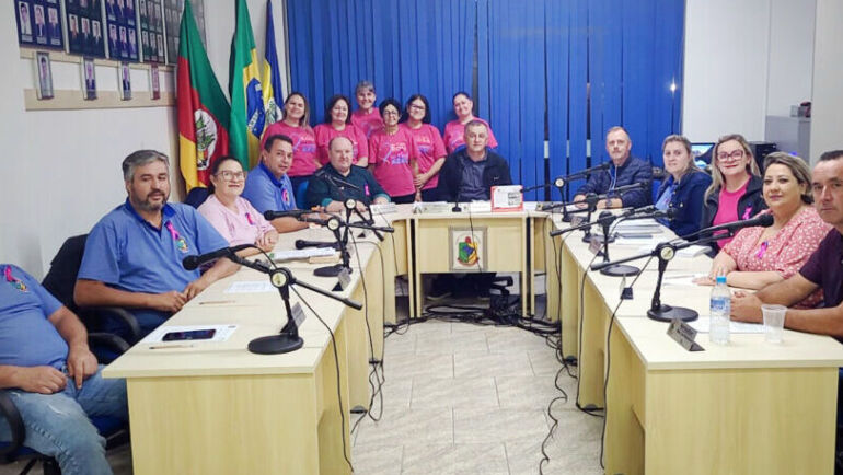 Projeto Acolher apresenta ações e reforça prevenção ao câncer na Câmara de Tio Hugo