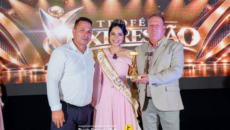 Trabalho dos vereadores de Tio Hugo recebe destaque regional no Troféu Expressão